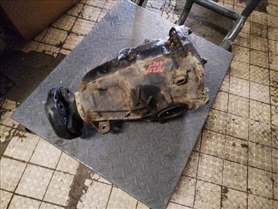 MERCEDES C (W203) 2000.06.01-2006.12.31 Hátsó differenciálmű