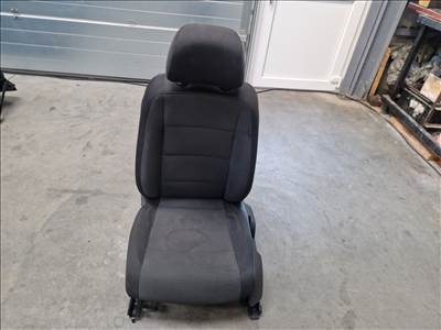 Volkswagen Golf VI bal első ülés (29432)