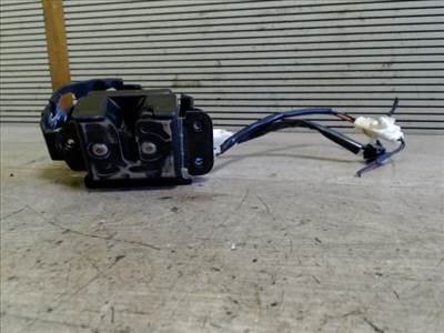 MAZDA 2 03.04-07.11 Csomagtér ajtó zárszerkezet