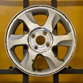 Hyundai (L1271)Használt Csak 1db!!! 15" 4x100 alufelni 