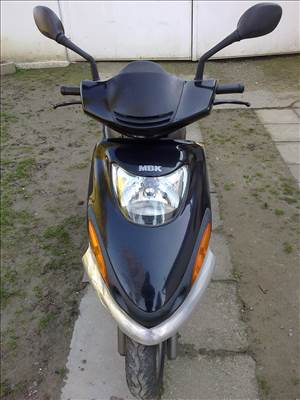 Eladó Yamaha Flame mbk 4-ütemű robogó