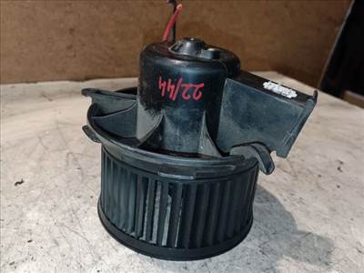 Peugeot 206 Fűtőmotor (Klímás) *143700*