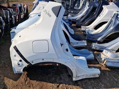 NISSAN JUKE (F15) jobb hátsó sárvédő negyed 