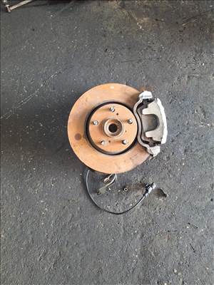 Toyota Auris (E180) csonkállvány 