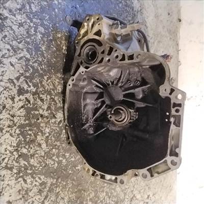 NISSAN PRIMERA 98-01 Sebességváltó. benzines manuális