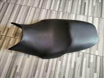 Gilera DNA 50 ülés 