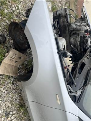 Bmw E87 sárvédő titansilber metalic