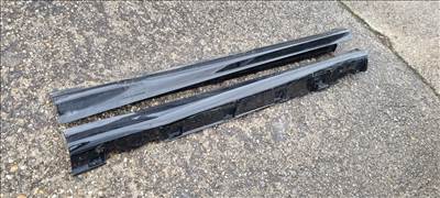 Ford Focus Mk3 küszöb borítás St-line