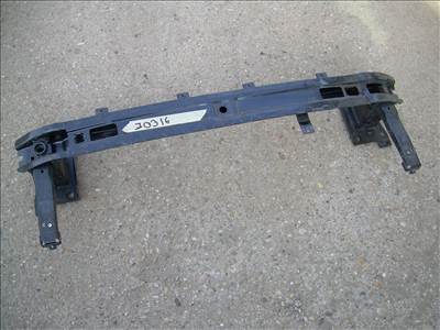 Volkswagen Passat B8 első lökhárító merevítő  3g0807611a