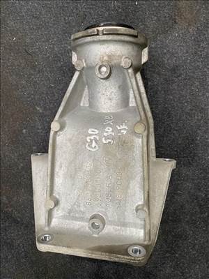 BMW 5-ös sorozat G30/G31 Bmw G széria féltengely tartó 8639338