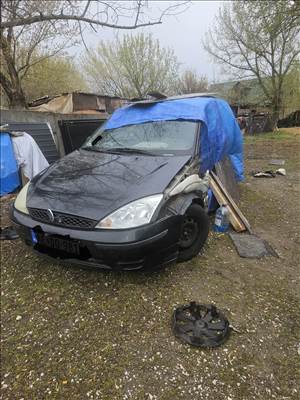 Ford Focus Mk1 bontásra egyben eladó