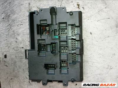 BMW 3-as sorozat E90, E91, E92, E93 Biztosítéktábla Utastér *142048*