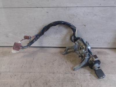 SUZUKI SWIFT 89-96 Gyújtáskapcsoló