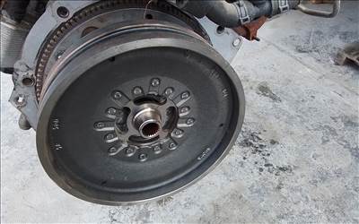 Audi Q5 (8R), Audi A4 (B8 - 8K) kettős tömegű lendkerék AUTÓMATA 