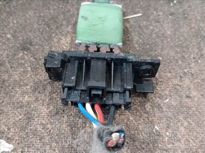 Citroën Berlingo I Előtét Ellenállás Fűtőmotor *143696*