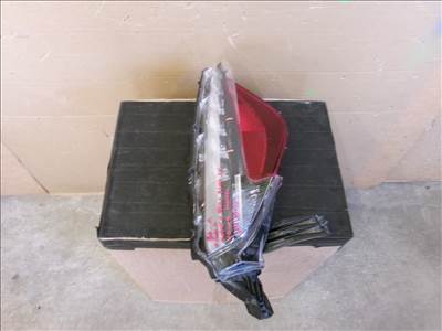 TOYOTA PRIUS Plug In bal hátsó lámpa 2016-2019 81540-47030