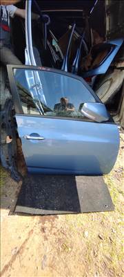 Kia Venga, Hyundai ix20 Jobb első ajtó 