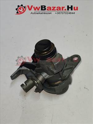 Ajtózárbetét AUDI A4 B6 sedan 8e0827573a 8E0827573A