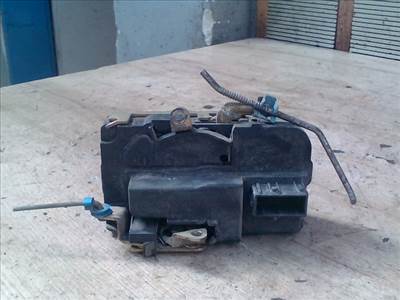 CITROEN BERLINGO 96-02 Jobb első ajtó zárszerkezet mechanikus