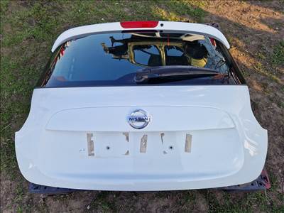 NISSAN JUKE (F15) csomagtérajtó 