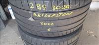  295/30/20"  Bridgestone nyári gumi 