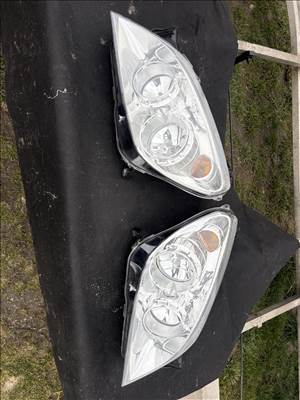 Opel Astra H fényszóró 