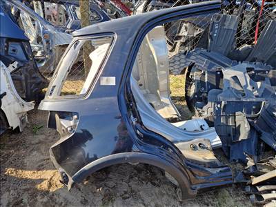 SUZUKI SX4 jobb hátsó sárvédő 