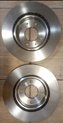 Nissan Kubistar Első féktárcsa párban eladó 4020600qaa