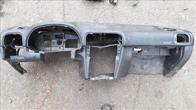 Volvo V40 1.9D légzsák műszerfal 