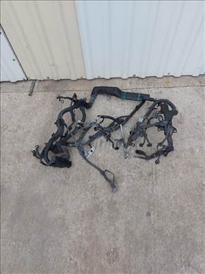 Toyota Avensis (T270) 2.2 D-4D Motor kábel köteg 3796 8212105b90f