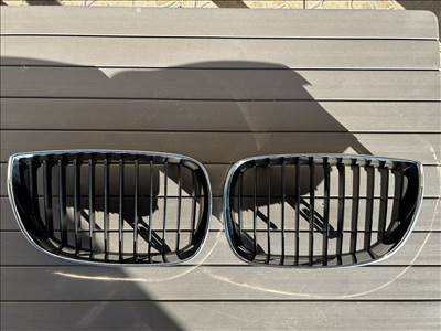 BMW1-es széria króm vesepár