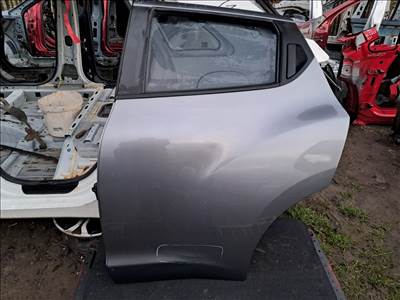 Nissan Juke I Bal hátsó ajtó 
