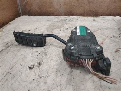 Renault Master II Gázpedál (Elektromos) *150729* 8200724059