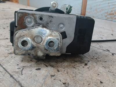 RENAULT TWINGO 93-98 Bal első ajtó zárszerkezet központi záras