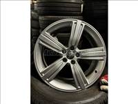 AUDI A8 - Gyári alufelni 19x8 19" 8J