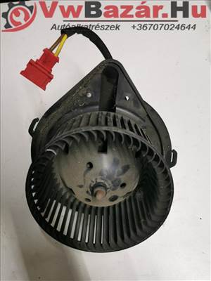Fűtőmotor  VW PASSAT B5  357820021