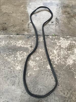 Skoda Superb II 3T kombi csomagtér ajtó kéder