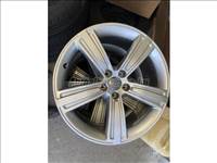 AUDI A8 - Gyári alufelni 19x8 19" 8J