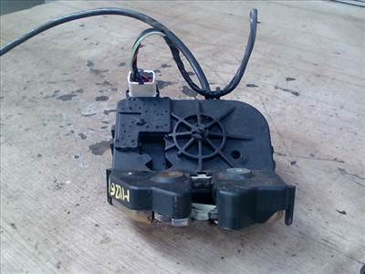 FORD FOCUS 98-04 Csomagtér ajtó zárszerkezet