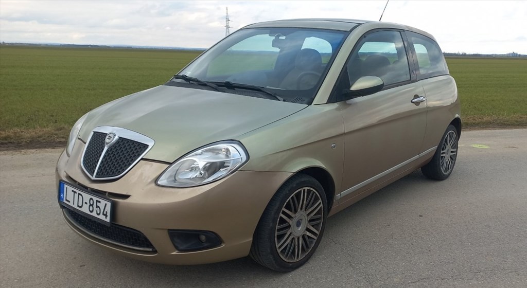 Eladó Lancia Ypsilon 1.3 Multijet 16V (1248 cm³, 75 PS) 3. kép