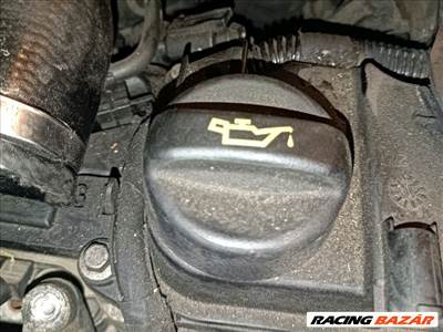 Peugeot 207 Olajbeöntő Sapka *152291*