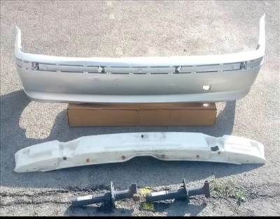 BMW 3-as sorozat E46 Hátsó lökhárító 