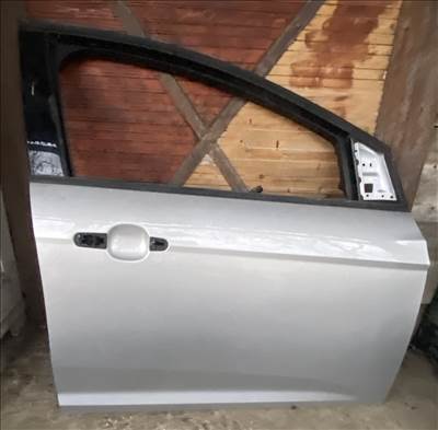 Ford Focus Mk3 Ajtó