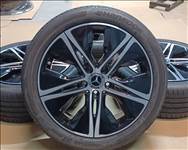 Mercedes W177 A B CLA 7,5x18 5x112 225/45 nyári gumikkal 4db