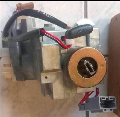 Nissan Micra V Gyújtás kapcsoló eladó d8700ax60d