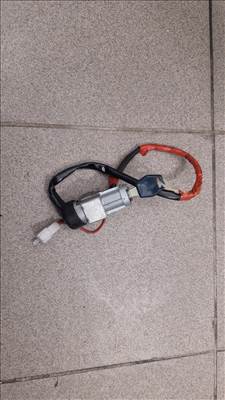 Honda CBR 125 2006 gyújtás kapcsoló 