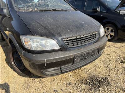 Opel Zafira A bontott alkatrészei