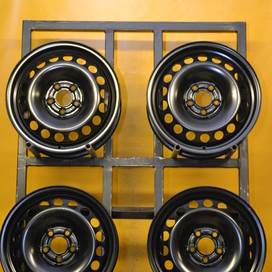 AudiA1-VW-S-SkodaRapid(RT)(5192)KFZ4055ESZU(HA3229285)JF(MH) 15" 5x100 lemezfelni 