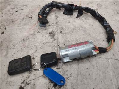 Renault Laguna II Gyújtáskapcsoló *151917* 826226