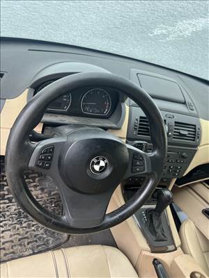 BMW X3 (E83) bontott alkatrészei